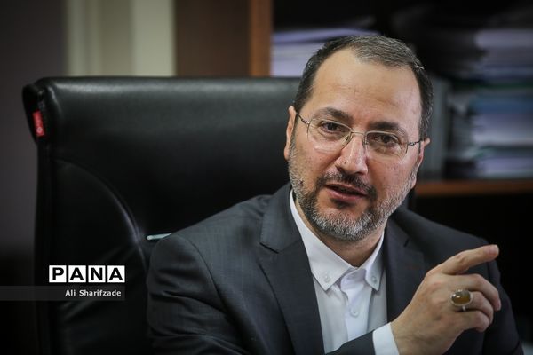 نشست خبری معاون وزیر کشور درباره آسیب های اجتماعی