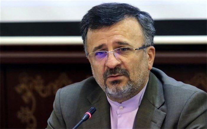 داورزنی: تبعیضی در کار نیست، استقلال و پرسپولیس را به یک چشم نگاه می‌کنیم