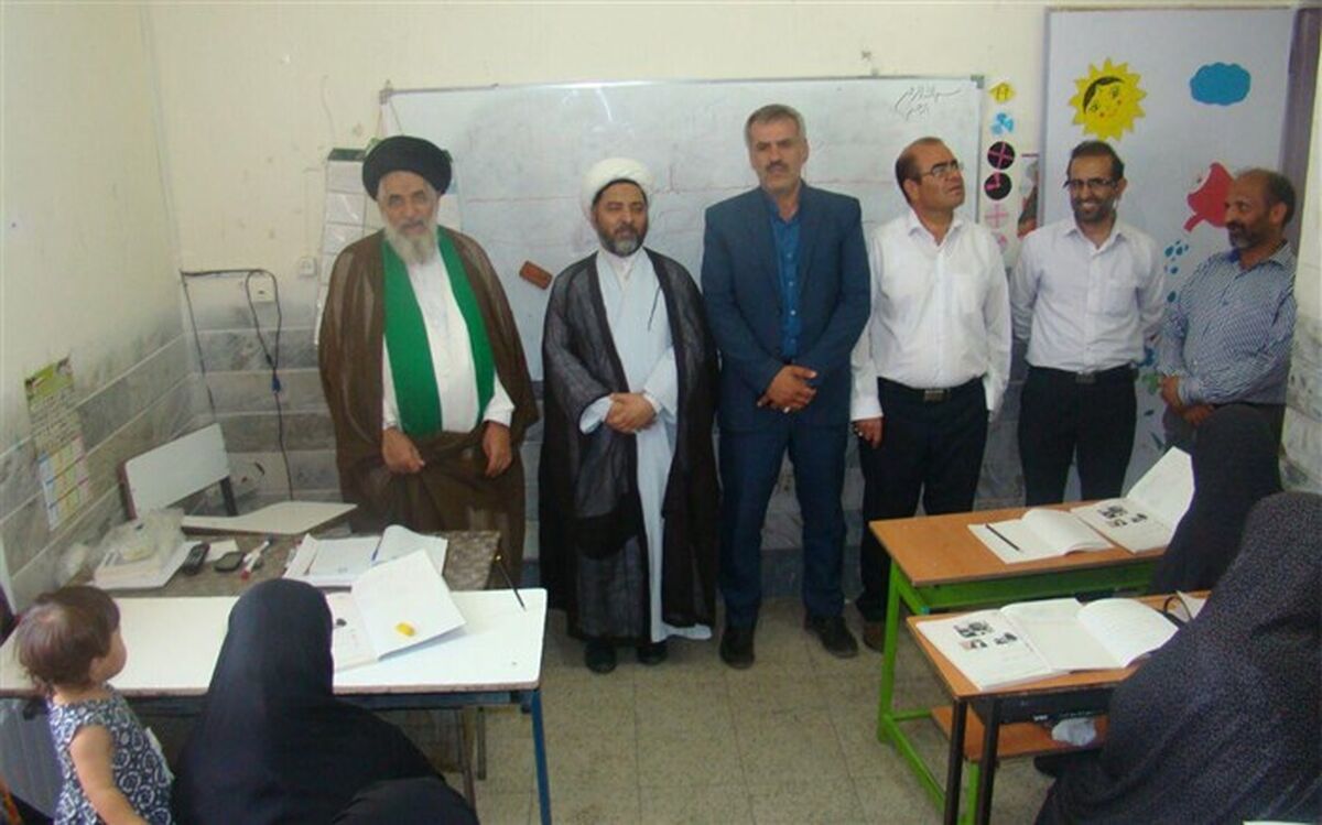 آموزش اتباع خارجی در طرح جدید سواد آموزی استان قم صورت می گیرد