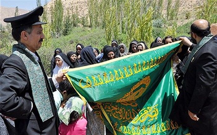 برگزاری دیدار کاروان زیر سایه خورشید با کودکان بی سرپرست زیرکوه