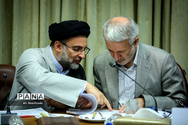 نشست فصلی مشترک ستاد همکاری‌های حوزه و آموزش و پرورش