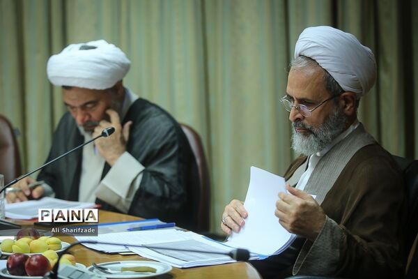 نشست فصلی مشترک ستاد همکاری‌های حوزه و آموزش و پرورش