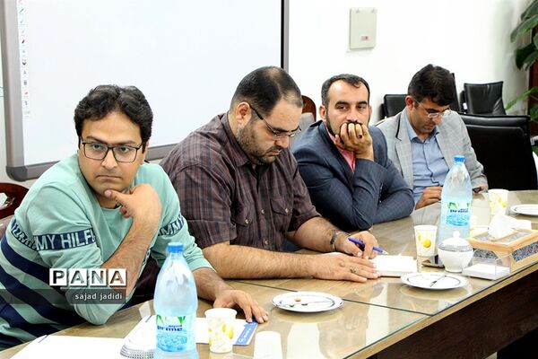 نشست خبری نایب‌رئیس گروه عمران مجلس شورای اسلامی در یزد