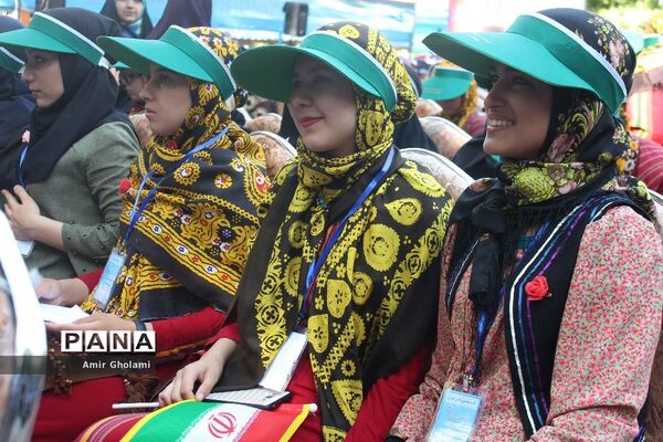پانزدهمین اردوی ملی دانش‌آموزان دختر مناطق مرزی کشور