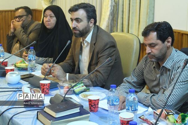 جلسه‌ توجیهی سرپرستان استان های حاضر در اردوی ملی مناطق مرزی