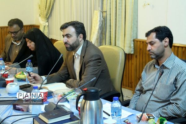 جلسه‌ توجیهی سرپرستان استان های حاضر در اردوی ملی مناطق مرزی