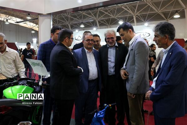 نمایشگاه خودرو در شیراز