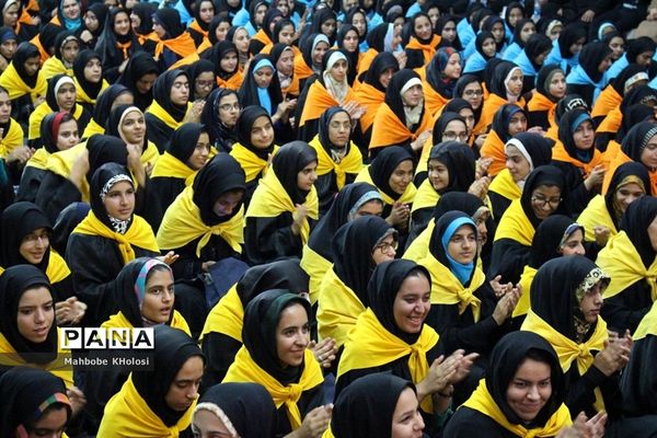 سیزدهمین دوره اردوی زیارتی دانش آموزان دختر زیارت اولی