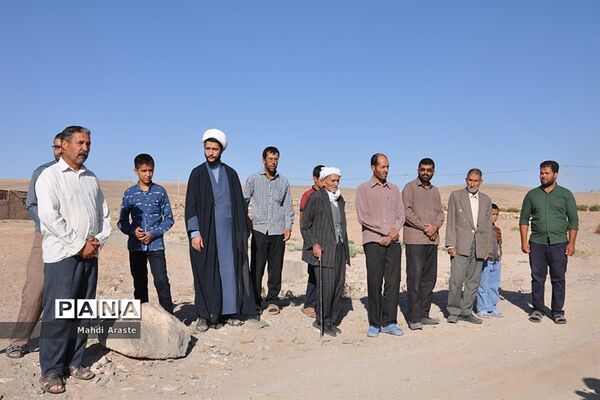 استقبال ویژه مردم کوشکک از خدام بارگاه امام رضا(ع)