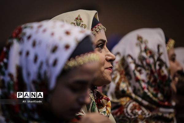 هفتمین دوره مسابقات همسرایان امور تربیتی کرال فرهنگیان