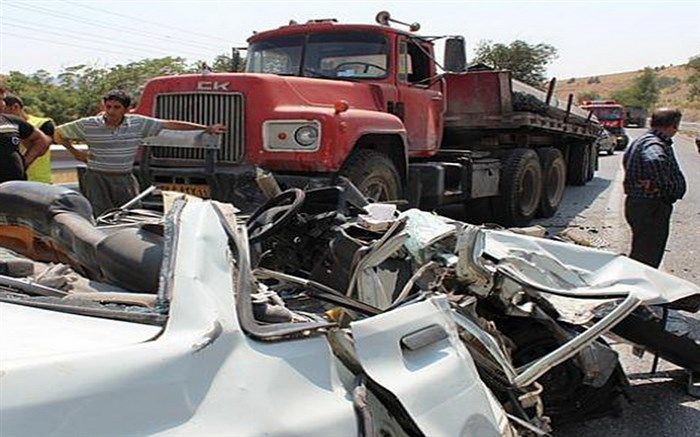 مرگ راننده پراید در تصادف با خاور