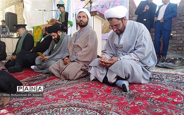 خدام رضوی نقش مهمی در پالایش دل ها و توجه مردم به معنویات دارند