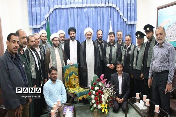 مراسم استقبال از خدام امام رضا در فرودگاه  بوشهر و دفتر نماینده ولی فقیه و امام جمعه بوشهر