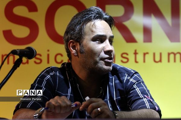 نشست خبری کنسرت شهرام شکوهی