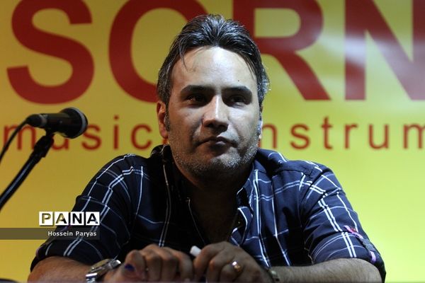 نشست خبری کنسرت شهرام شکوهی