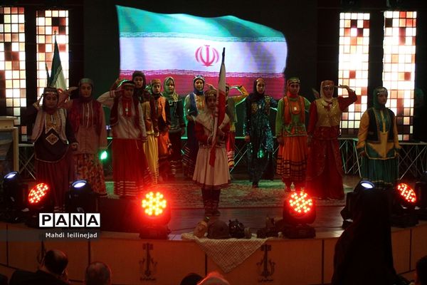 اختتامیه نمایشگاه لباس اقوام