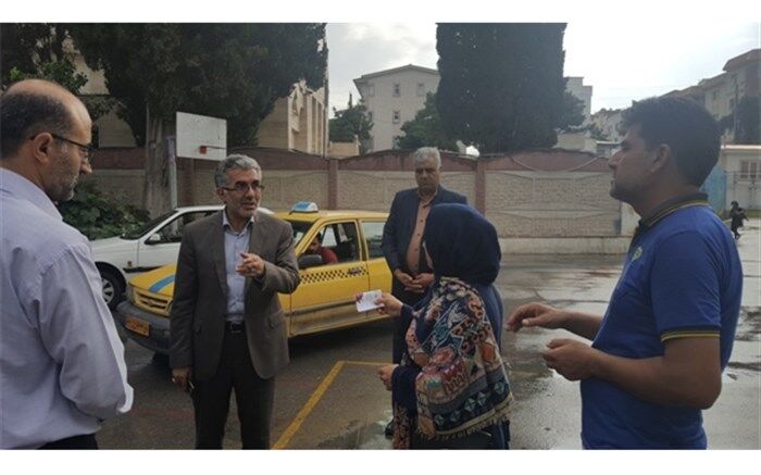 بازدید مدیر کل آموزش و پرورش استان گلستان از روند ثبت نام درمدارس