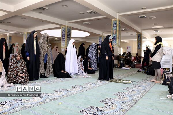 نخستین روز از اردوی استانی دختران پیشتاز فارس