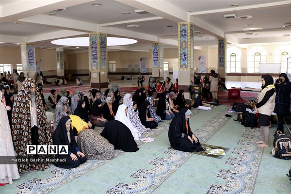 نخستین روز از اردوی استانی دختران پیشتاز فارس