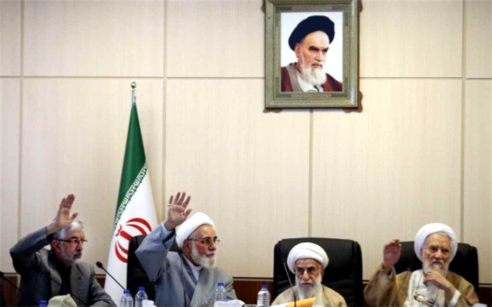 توضیح روابط عمومی مجمع تشخیص مصلحت نظام در مورد تصاویر رای اعضا در جلسه اخیر
