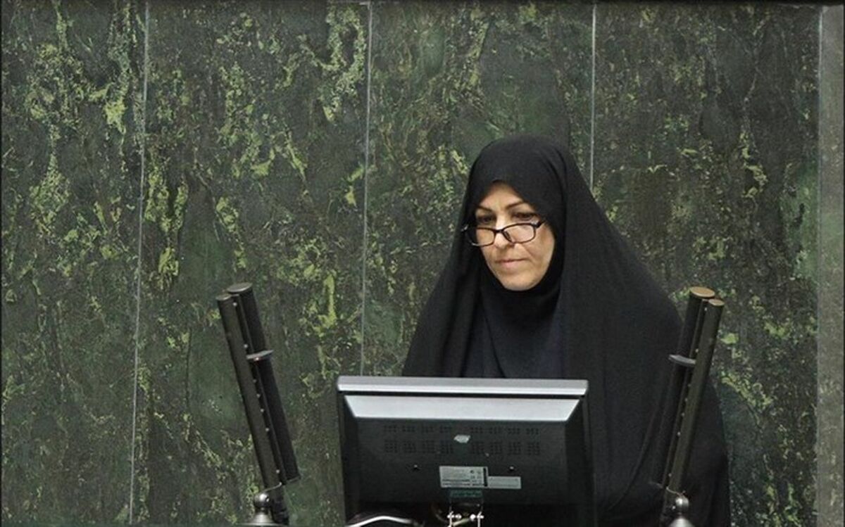 «اولاد قباد» رئیس فراکسیون زنان مجلس شد