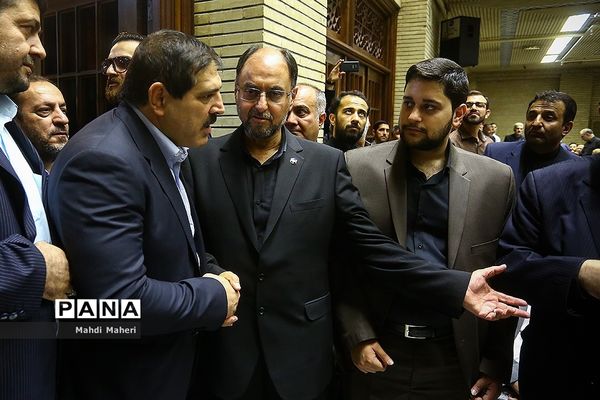 مراسم ختم پدر «وحید حقانیان»