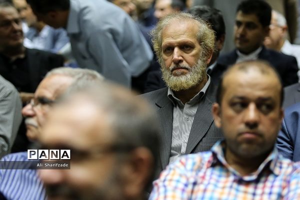 مراسم ختم پدر «وحید حقانیان»