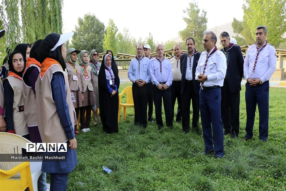 بازدید مسئولان اداره کل آموزش و پرورش کل فارس از اردو دختران پیشتاز