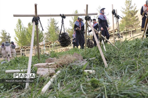 بازدید مسئولان اداره کل آموزش و پرورش کل فارس از اردو دختران پیشتاز