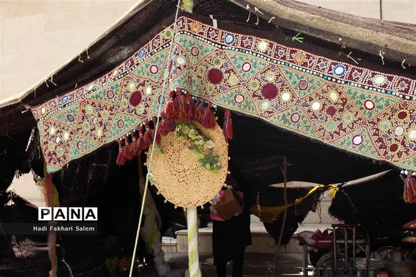 نمایشگاه طرح های برگزیده ابتدایی و کارگاه‌های آموزشی ایران شناسی