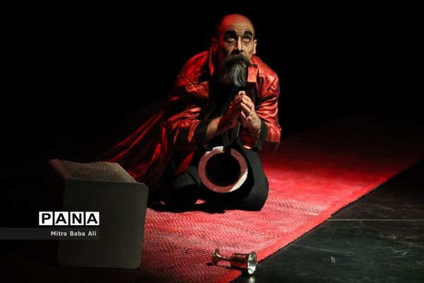 اجرای تئاتر «هملت»