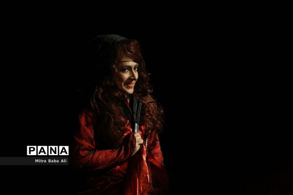 اجرای تئاتر «هملت»