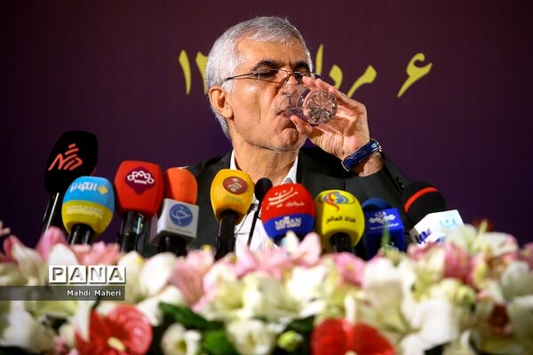 نشست خبری شهردار تهران