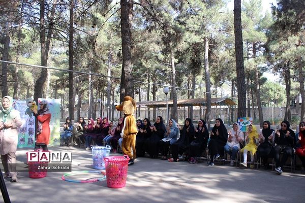 اردوی امید و نشاط دانش‌آموزان اسلامشهر در اردوگاه شهید‌منتظری شهریار