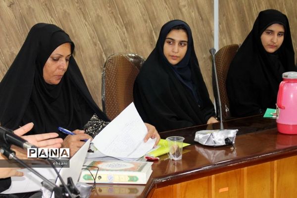 نشست نمایندگان مجلس دانش آموزی قطب3 کشور به میزبانی کهگیلویه وبویراحمد