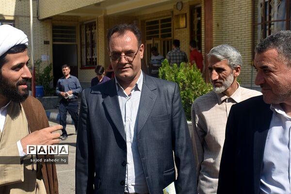 بازدید معاون آموزش و پرورش آذربایجان شرقی از پایگاه تابستانی مدرسه صدرا تبریز