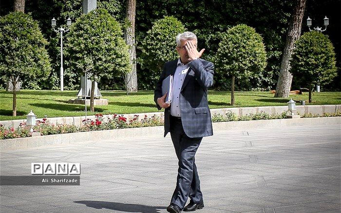 وزیر نیرو: می‌خواهیم خاموشی‌ها را تمام کنیم