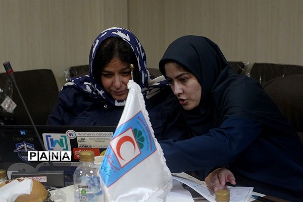 دوره آموزشی کاربرد علم، فناوری، مهندسی و ریاضیات  در کاهش آثار سوانح و بلایا در تبریز