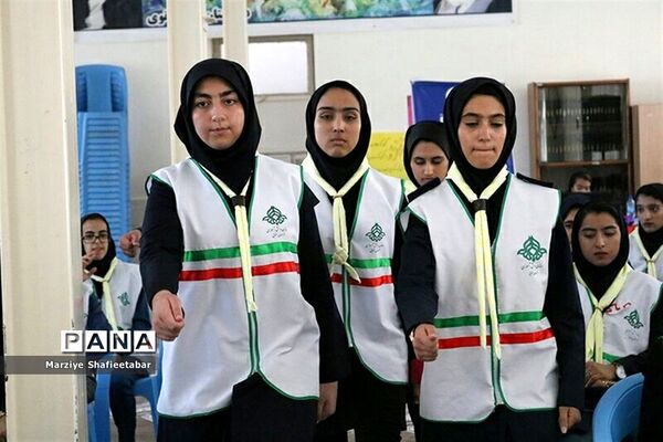 افتتاحیه پیش اردوی استانی پیشتازان دختر خراسان جنوبی