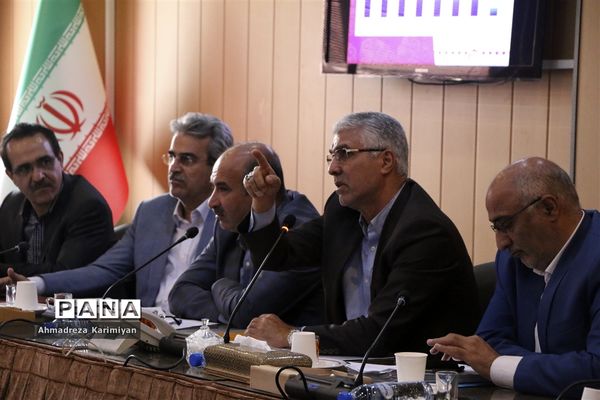 جلسه ستاد ساماندهی امور جوانان فارس