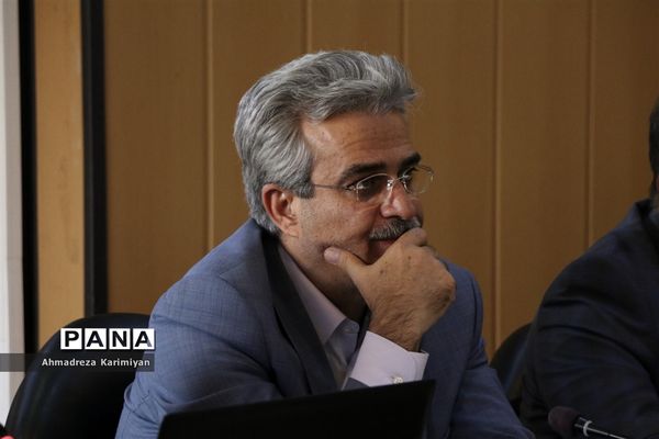 جلسه ستاد ساماندهی امور جوانان فارس