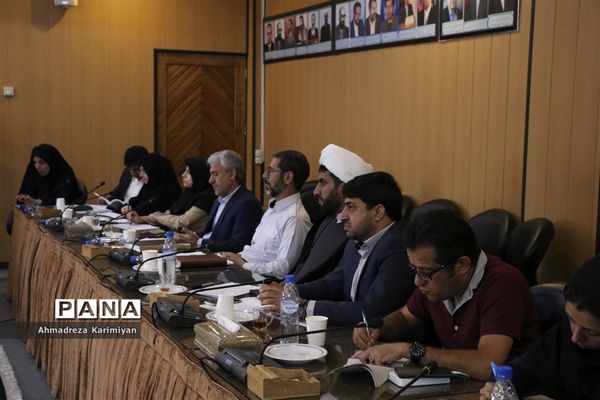 جلسه ستاد ساماندهی امور جوانان فارس