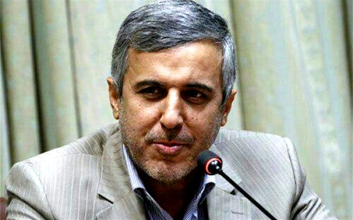 عباسپور: کمک به مدارس نباید در فصل ثبت نام باشد