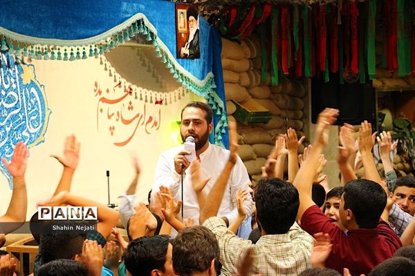 شب ولادت غریب الغربا ، علی بن موسی الرضا (ع) در هیئت انصار الامام رزمندگان کرج