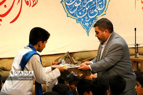 شب ولادت غریب الغربا ، علی بن موسی الرضا (ع) در هیئت انصار الامام رزمندگان کرج