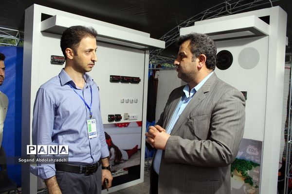 نمایشگاه مهارت‌آموزی در بوستان ملل ساری