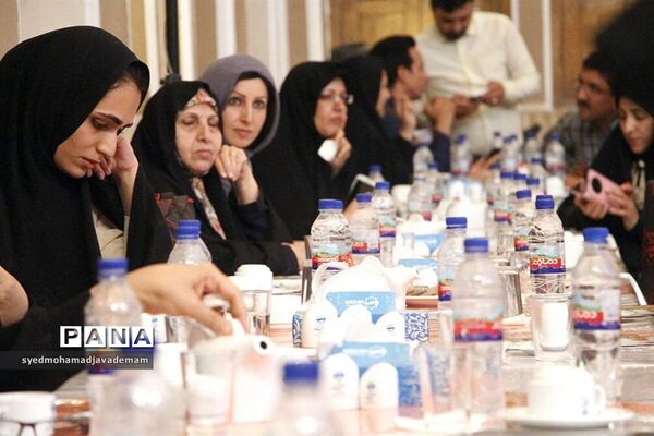 اختتامیه جشنواره ملی آیات خط در استان یزد