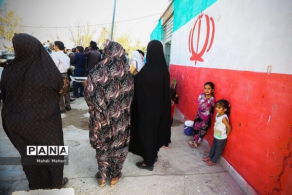 بازدید وزیر آموزش و پرورش از پروژه‌های عمرانی استان کرمان