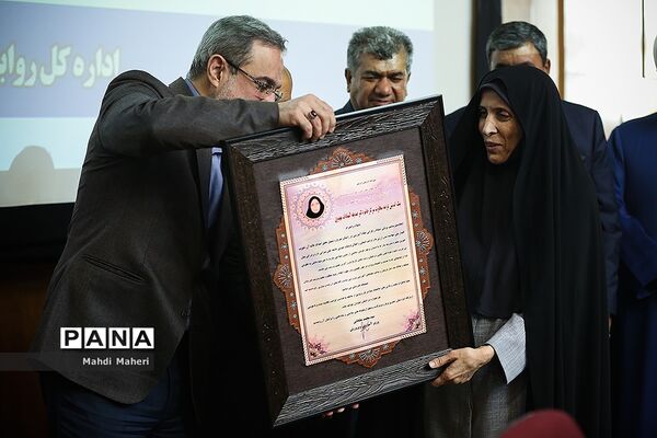 بازدید وزیر آموزش و پرورش از پروژه‌های عمرانی استان کرمان