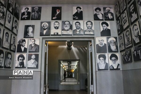 بازدید دانش آموزان پیشتاز هشتمین اردوی ملی از باغ موزه قصر